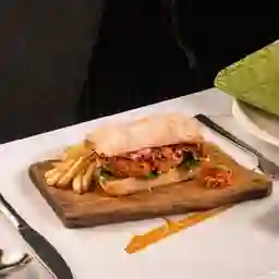 Crispy Chicken Sandwich from Terraza Sandwiches menu