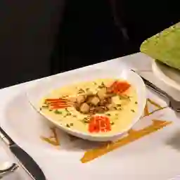 Hummus Bil Lahmeh from Terraza Starters menu